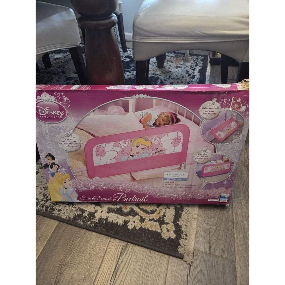 Sure & Secure Disney Princess Bedrail Featuring Cinderella & Others